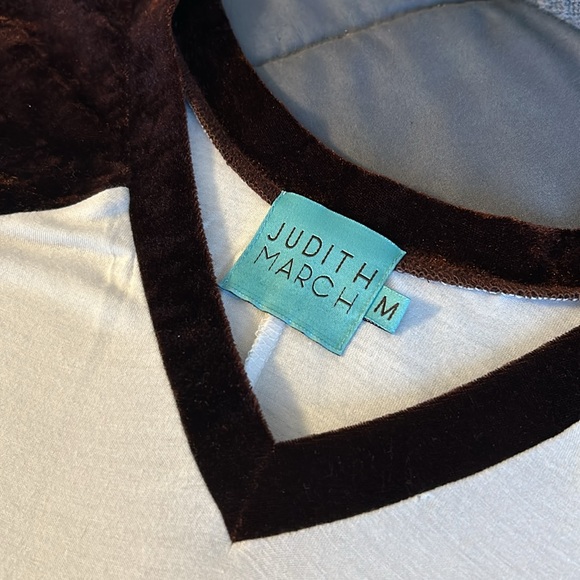 Judith March M Free People Raglan Baseball Shirt Top Velvet Velour RV Camper NEW - Picture 4 of 4